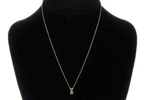 1/2 Carat Pear Shape Emerald Necklaces In 14K Yellow Gold (0.7 G), 18 Inch Chain By SuperJeweler