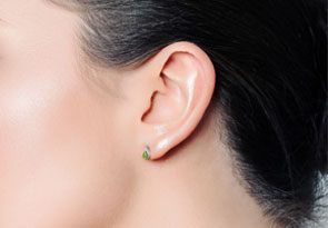 1 3/4 Carat Pear Shape Peridot & Diamond Earrings In 14K White Gold (1.4 G) (, I1-I2 Clarity Enhanced) By SuperJeweler