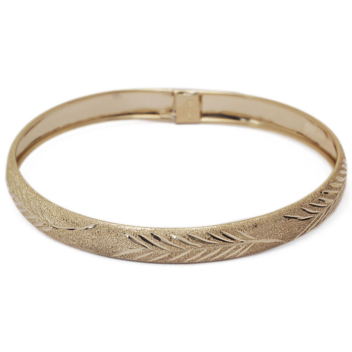 Yellow Gold (5.1 g) Flexible Bangle Bracelet w/ Leaf Design, 7 Inches by SuperJeweler