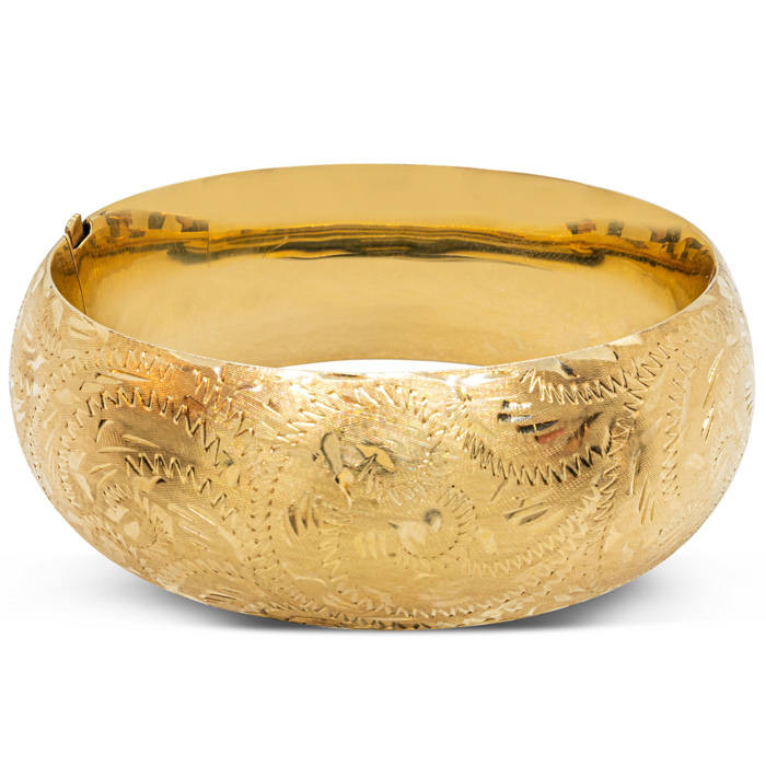 Previously Owned 14K Yellow Gold (33 g) Leaf Diamond Cut Thick Bangle Bracelet. Final Sale, 7 Inch by SuperJeweler