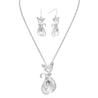 Crystal Cat Necklace wiith Free Matching Earrings