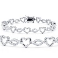 Valentines Diamond Heart Bracelet, Just About 1 Carat, White Gold Overlay. SuperFantastic SuperJeweler SuperDeal