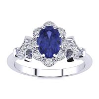 Love the small setting for a pinkie ring