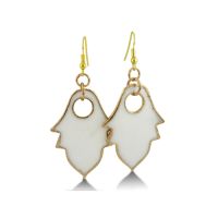 very pretty but delicate