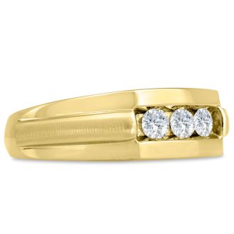 Men's 1/2ct Diamond Ring In 14K Yellow Gold