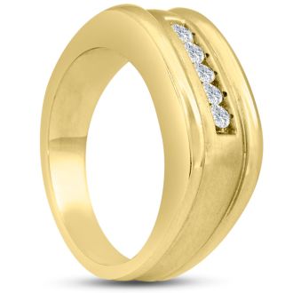 Men's 1/4ct Diamond Ring In 14K Yellow Gold