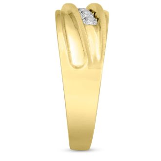Men's 3/5ct Diamond Ring In 10K Yellow Gold