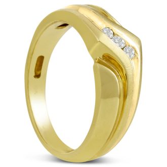 Men's 1/10ct Diamond Ring In 14K Yellow Gold