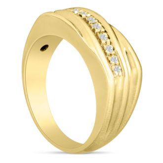 Men's 1/10ct Diamond Ring In 14K Yellow Gold