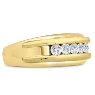 Men's 1/2ct Diamond Ring In 14K Yellow Gold