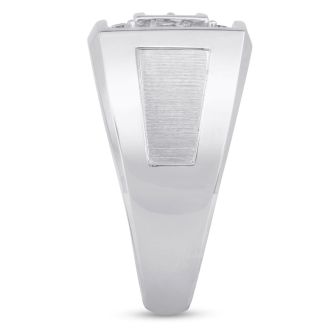 Men's 1ct Diamond Ring In 10K White Gold