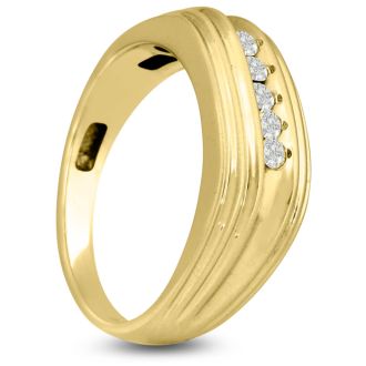 Men's 1/4ct Diamond Ring In 10K Yellow Gold