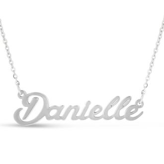 Danielle Nameplate Necklace In Silver