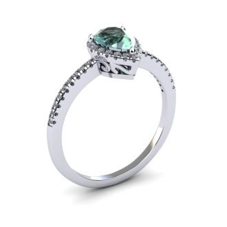 3/4 Carat Pear Shape Green Amethyst and Halo Diamond Ring In 14 Karat White Gold