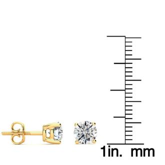 1 1/2 Carat Round Diamond Stud Earrings In 14 Karat Yellow Gold