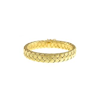 18 Karat Yellow Gold 11.2mm 7.5 inch Basket-Weave Bracelet