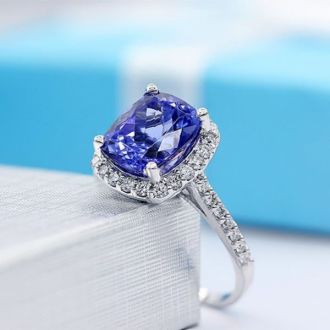 2 Carat Cushion Cut Tanzanite and Halo Diamond Ring In 14K White Gold