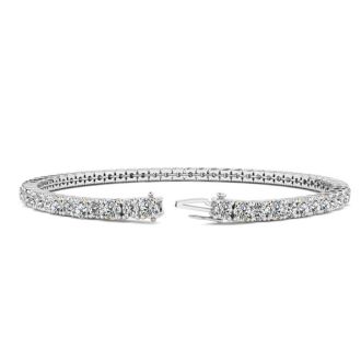 4 1/2 Carat Diamond Tennis Bracelet In 14 Karat White Gold, 8 Inches