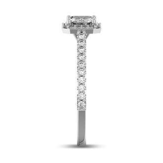 1 1/3 Carat Halo Diamond Engagement Ring in 14 Karat White Gold