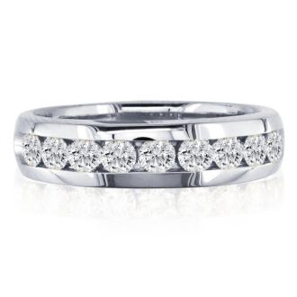 1/4ct Round Diamond Band in 14k White Gold At A Fantastic Price!