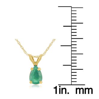 1/2 Carat Pear Shape Emerald Necklaces In 14 Karat Yellow Gold, 18 Inch Chain