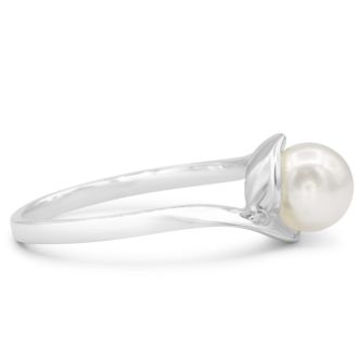 Round Freshwater Cultured Pearl Ring In 14 Karat White Gold