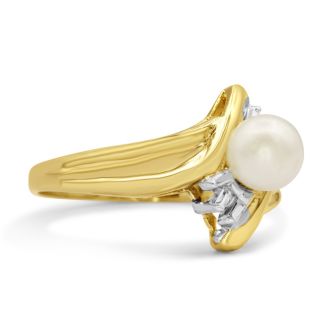 Round Freshwater Cultured Pearl and Baguette Diamond Ring In 14 Karat Yellow Gold