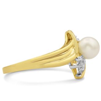 Round Freshwater Cultured Pearl and Baguette Diamond Ring In 14 Karat Yellow Gold