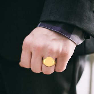 14K Yellow Gold Mens Oval Signet Ring