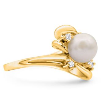 Round Freshwater Cultured Pearl and 1/10ct Diamond Ring In 14 Karat Yellow Gold