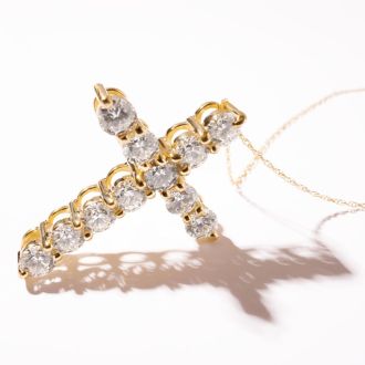 2 3/4 Carat Diamond Cross Necklace In 14 Karat Yellow Gold, 18 Inches Cable Chain