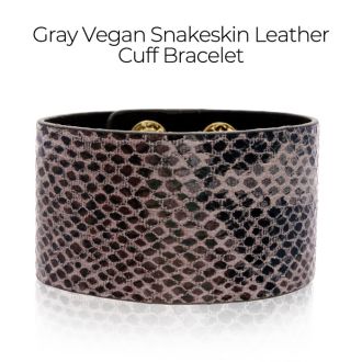 Statement Jewelry Gift Set Featuring 8 Pieces of Fashion Necklaces, Earrings and Bracelets