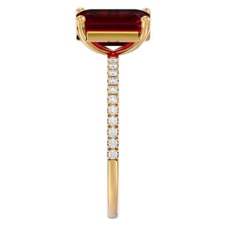 Garnet Ring: Garnet Jewelry: 3 Carat Garnet and Diamond Ring In 14 Karat Yellow Gold