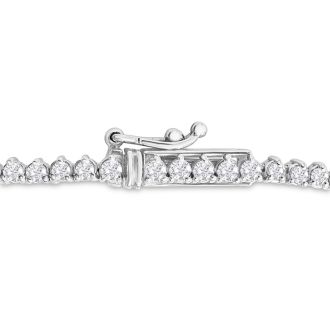 Graduated 5 Carat Diamond Tennis Necklace In 14 Karat White Gold, 17 Inches