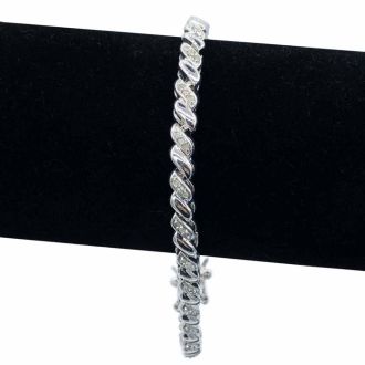 1 Carat Diamond Twist Bracelet, 7 Inches. Brand New Style That Everyone Loves!