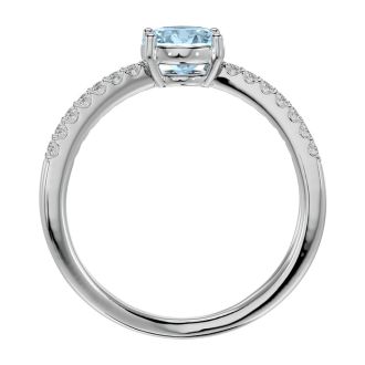 Aquamarine Ring: Aquamarine Jewelry: 1.40 Carat Oval Shape Aquamarine and Diamond Ring In 14 Karat White Gold