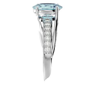 Aquamarine Ring: Aquamarine Jewelry: 1 1/3 Carat Oval Shape Aquamarine and Diamond Ring In 14 Karat White Gold