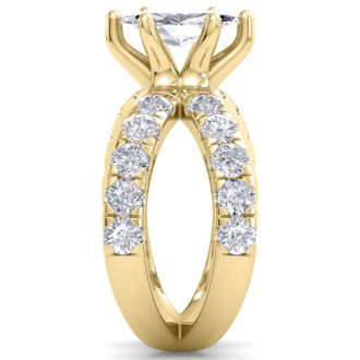 3 1/5 Carat Marquise Diamond Engagement Ring In 14K Yellow Gold
