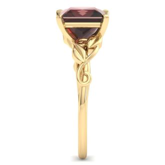 Garnet Ring: 1 1/2 Carat Garnet Ring