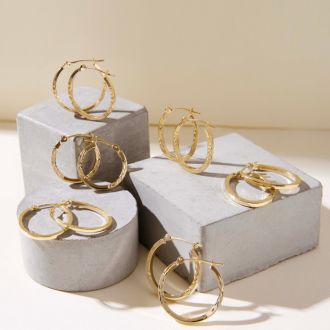 14 Karat Yellow Gold Satin Hoop Earrings, 20x15MM