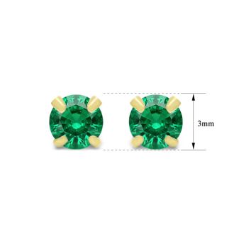 1/4 Carat Emerald Stud Earrings In Yellow Gold