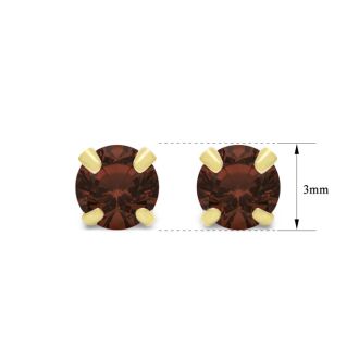 1/4 Carat Garnet Stud Earrings In Yellow Gold