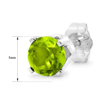 1 Carat Peridot Stud Earrings In White Gold