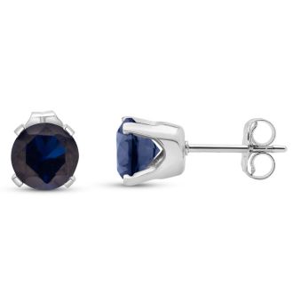 1 1/2 Carat Sapphire Stud Earrings In White Gold