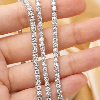 Estate Jewelry 14 Karat White Gold 8 Carat Diamond Tennis Bracelet, 7 Inches