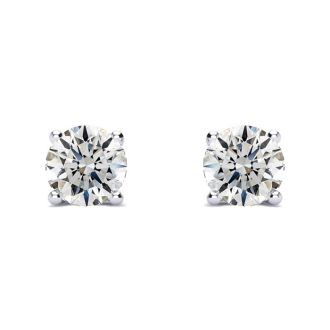 1 Carat Round Diamond Stud Earrings In Platinum