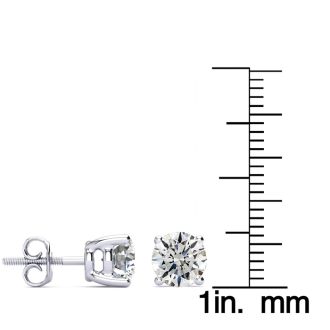 2 Carat Round Diamond Stud Earrings In Platinum