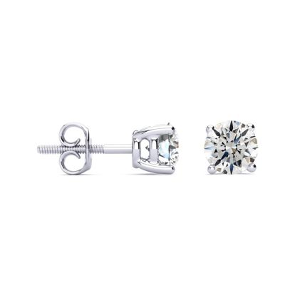 1 1/2 Carat Round Diamond Stud Earrings In Platinum