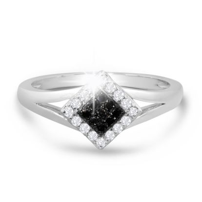 1/5ct Black and White Princess Diamond Ring