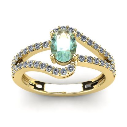 1 Carat Oval Shape Green Amethyst and Fancy Diamond Ring In 14 Karat Yellow Gold